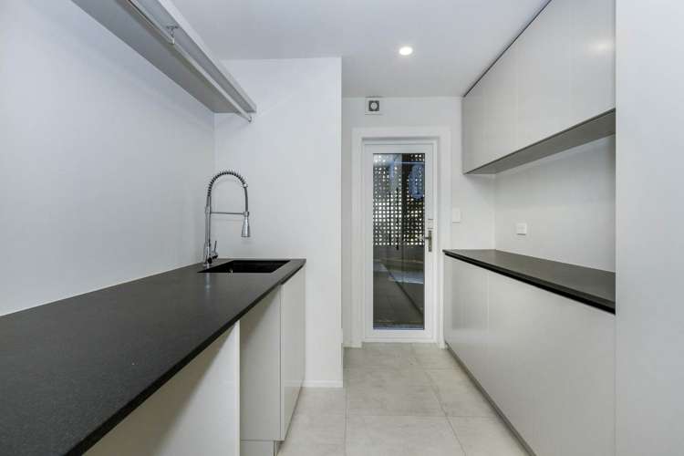 6 Eric Price Avenue Takapuna_27