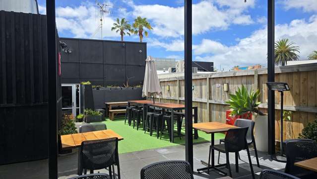 108 Maunganui Road Mt Maunganui_3