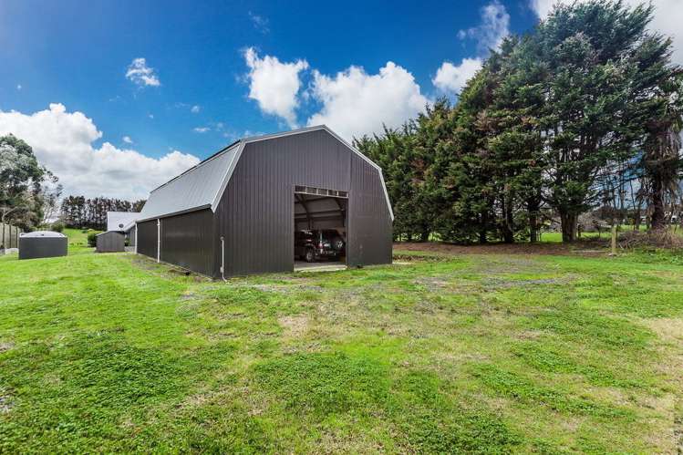 431 Glenbrook Road Kingseat_13