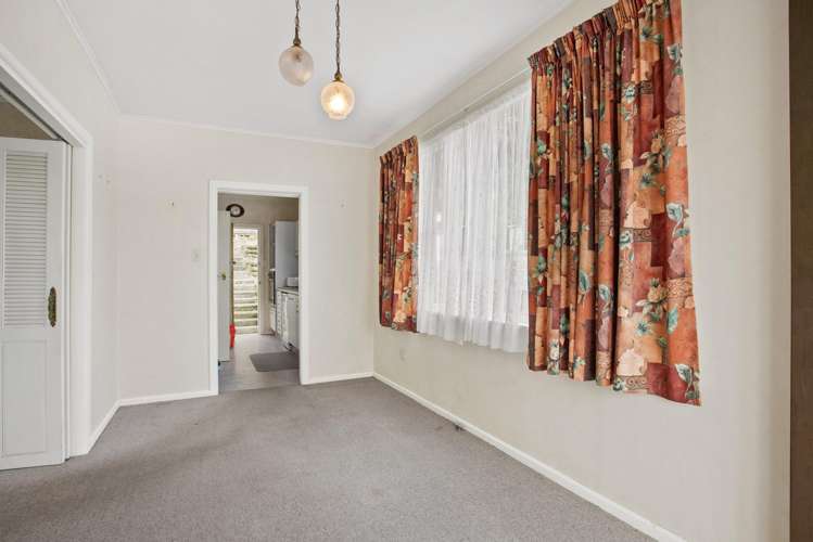 21 Wyndrum Avenue Waterloo_11