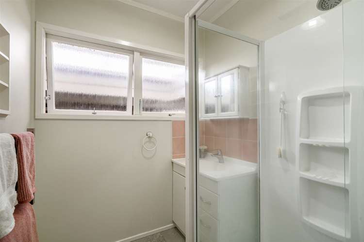 1/4 Waterloo Road Milford_14