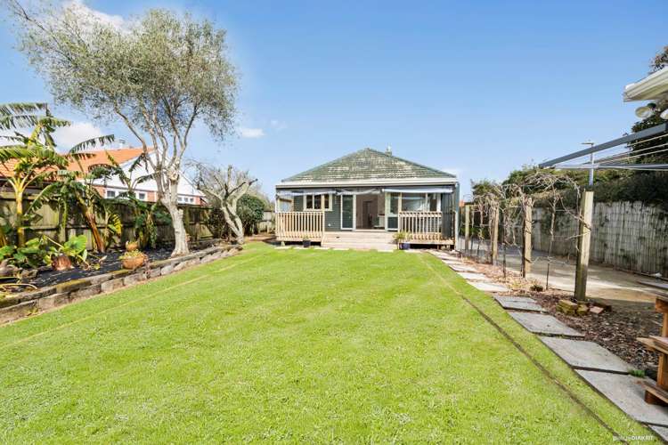 22 Parry Street Sandringham_10