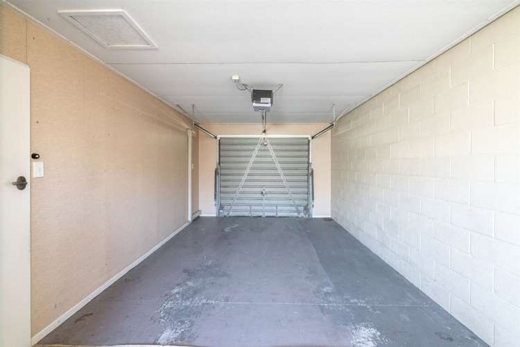 2/233 Tweed Street Appleby_8