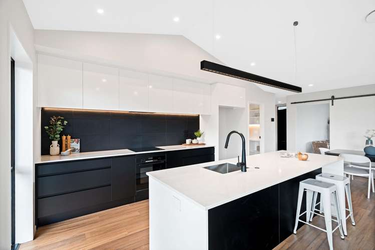 9 Hollard Crescent Lincoln_4