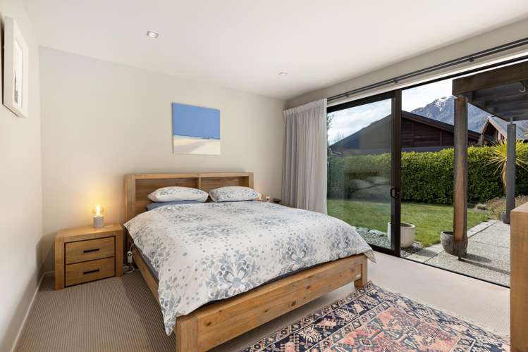 18 Rannoch Drive Jacks Point_16