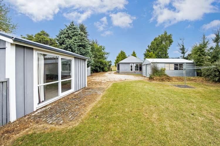 5702 West Coast Road Springfield_24