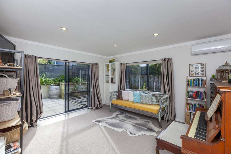 300 Rosetta Road Raumati Beach_18