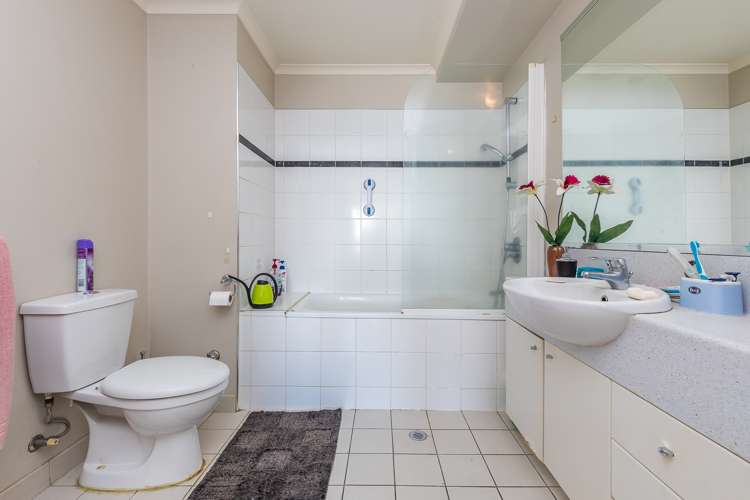 8c/1 Emily Place Auckland Central_10