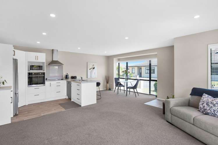 14/3 Georgia Grove Paraparaumu_6