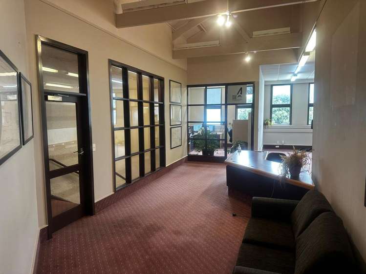 77 High Street Hawera_4