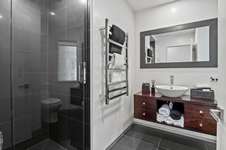 1 Wellswood Way, Quail Rise Lower Shotover_10