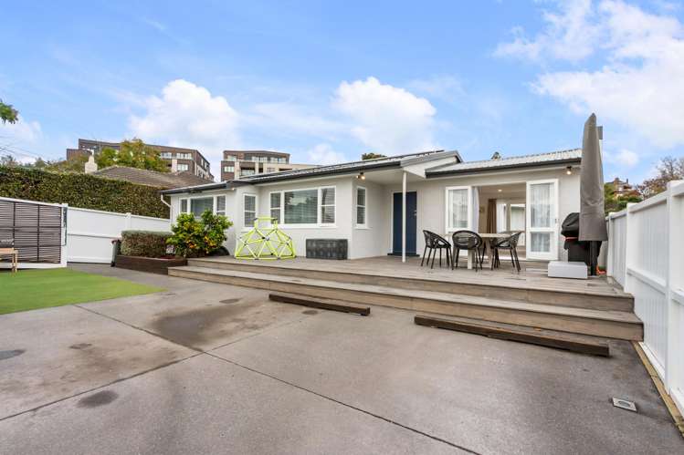 26 Meadowbank Road_0
