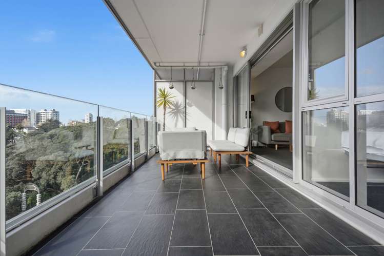1503/6 Lorne Street City Centre_6