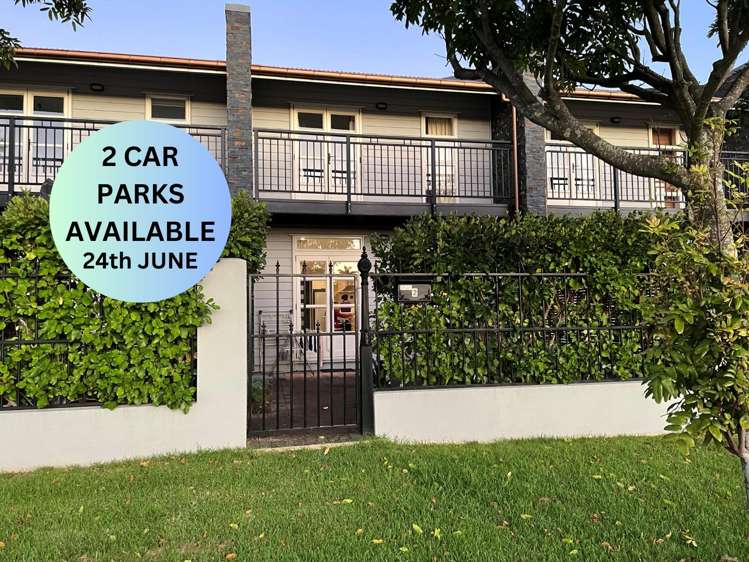 2/2 Cawley Street_0
