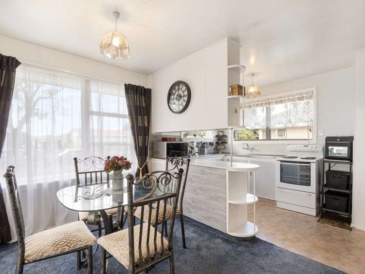 12 Carters Road Aranui_10