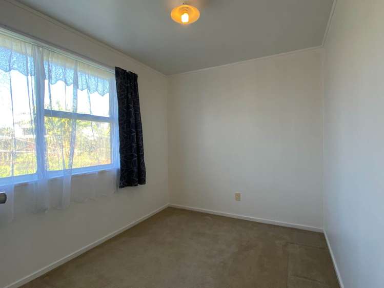 12 Chisholm Place Mangere East_6