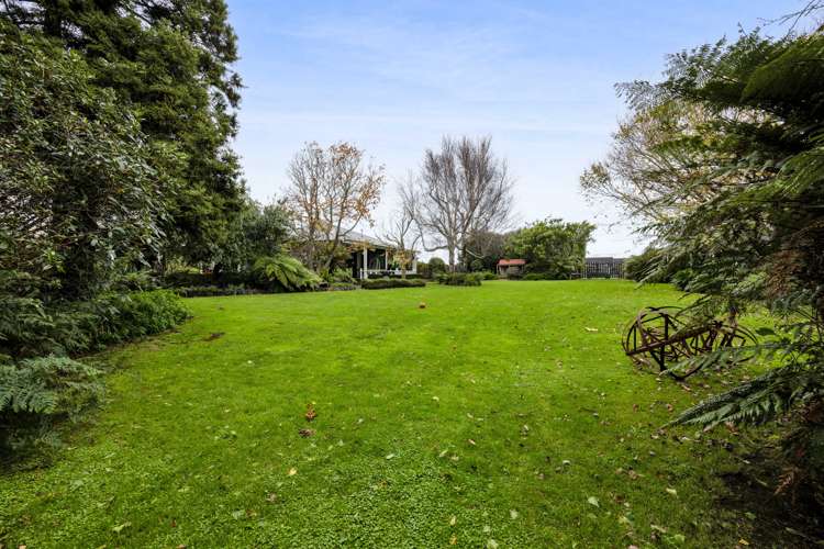 62 Glover Road Hawera_28