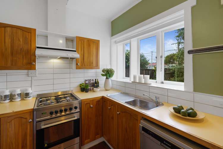 34 Pharazyn Street Melling_10