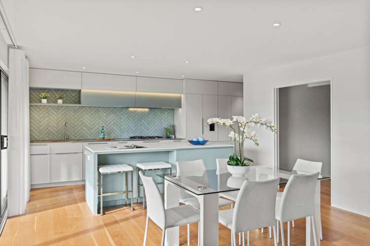 2 Ranui Crescent Diamond Harbour_8