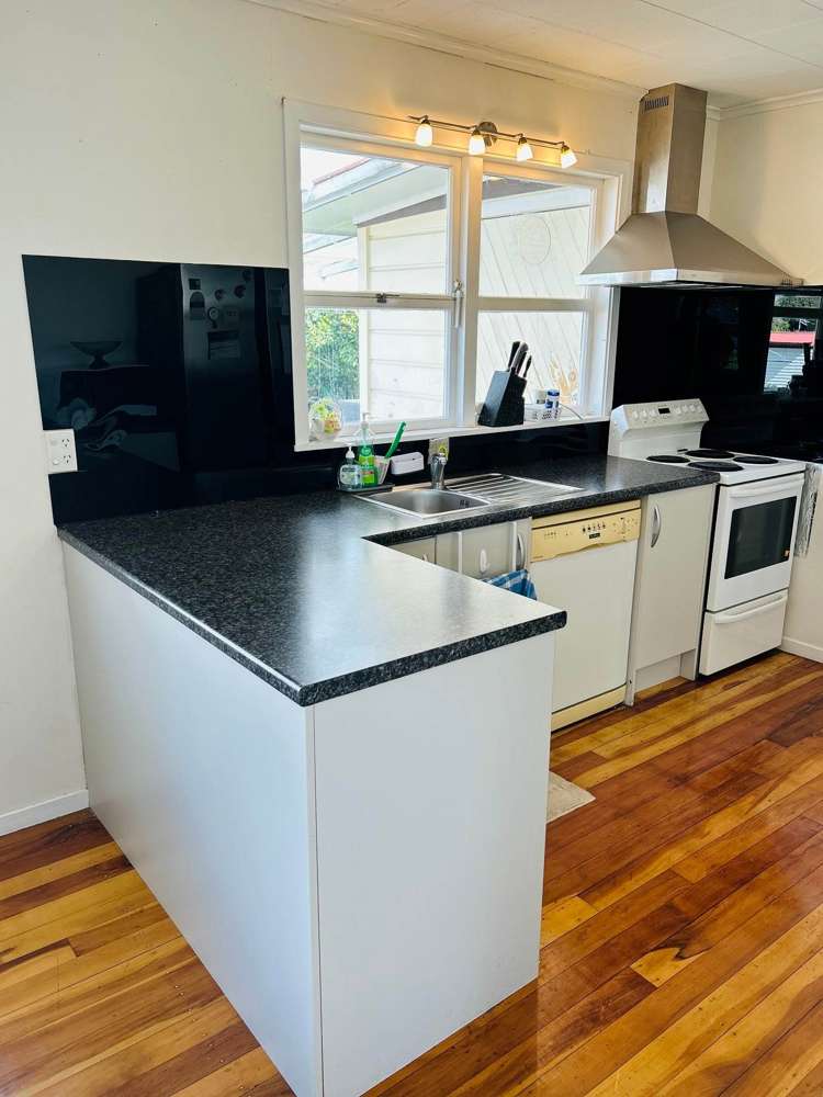 89 Old Wairoa Road Papakura_5