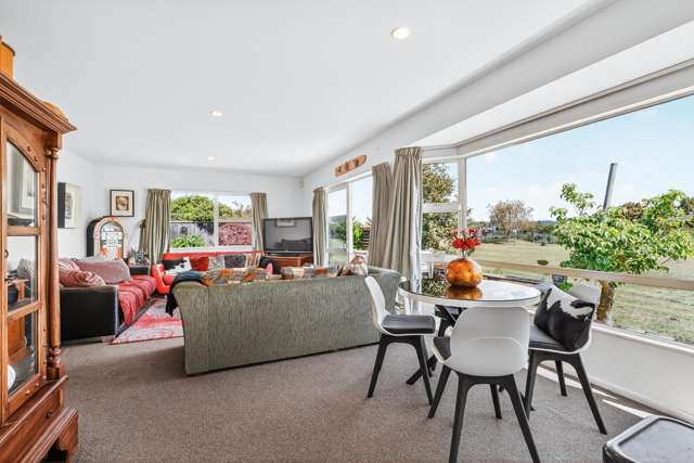 2/35 Fairview Terrace Waipahihi_4