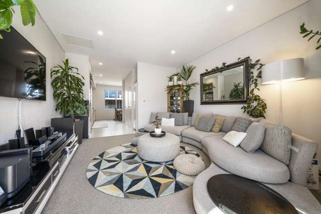 26 Ceramic Lane New Lynn_4