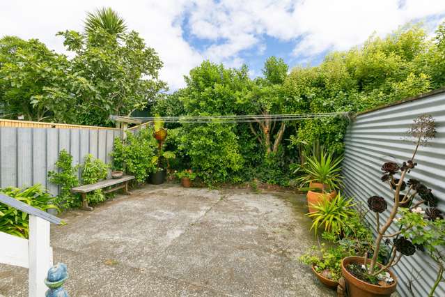 50 Porritt Avenue Mount Victoria_1