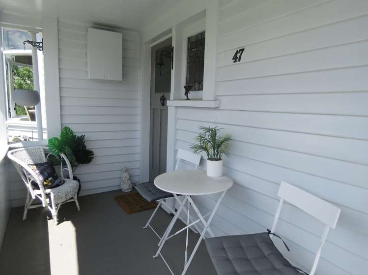 47 Shiel Street Reefton_12