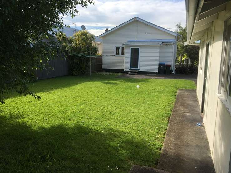 90 Walker Road, Point Chevalier, Auckland, has been transformed from a drab bungalow into a modern architectural wonder. Photo / Supplied