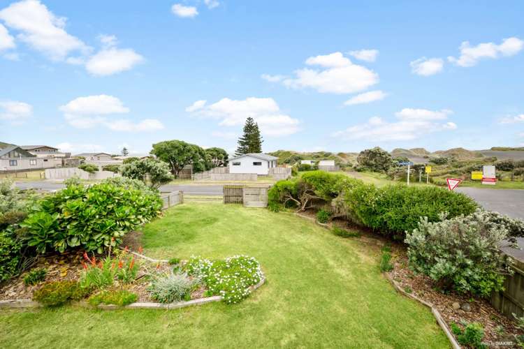 28 Ocean View Road Huia_11