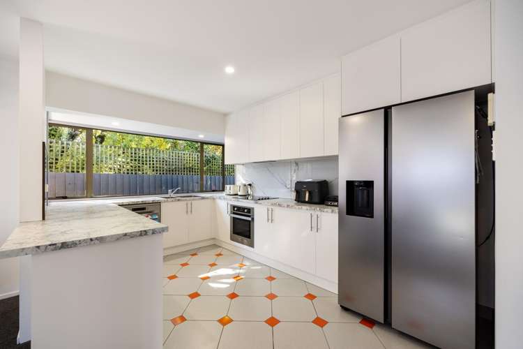 2/252 Grahams Road Bishopdale_1