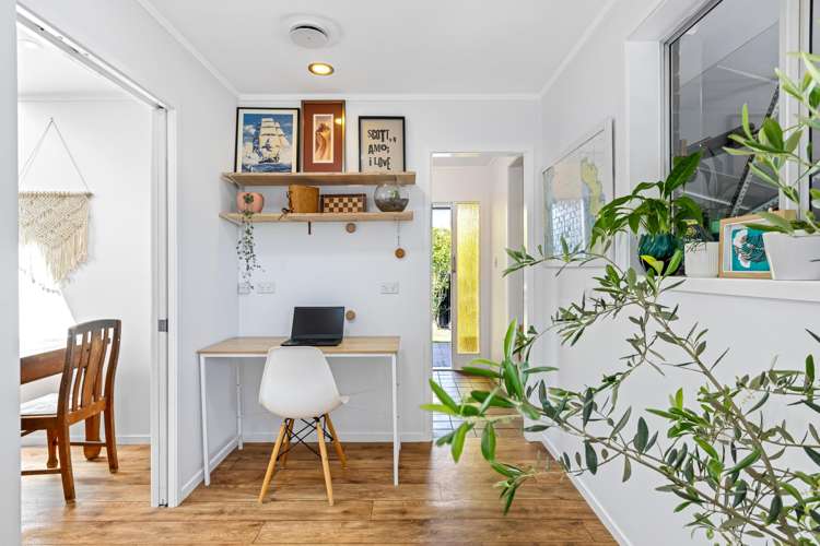 26 Doment Crescent Orewa_3