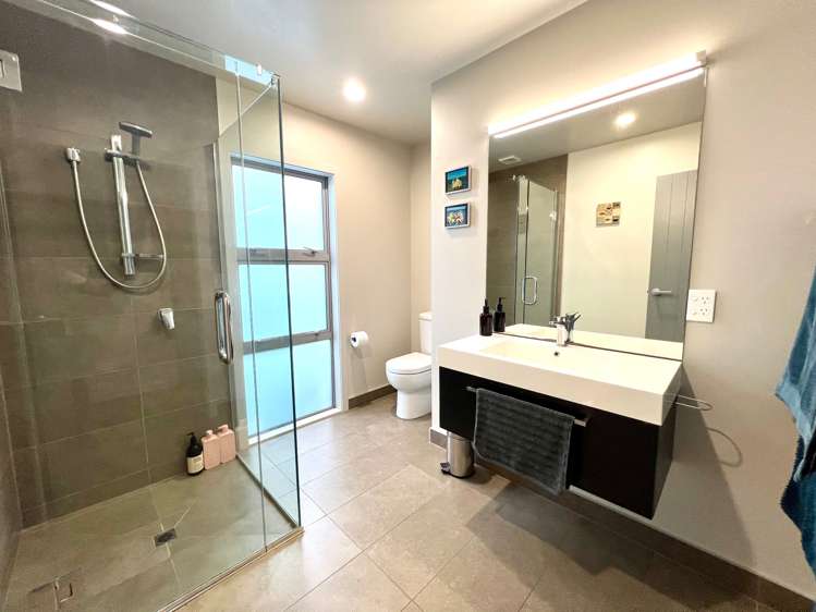 5c Sunshine Rise Raglan_32