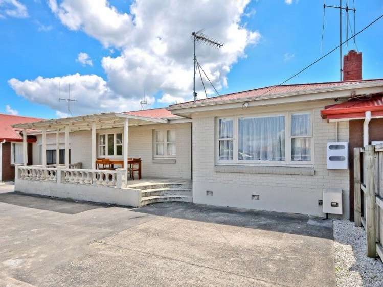 2 Snead Place Hamilton East_0