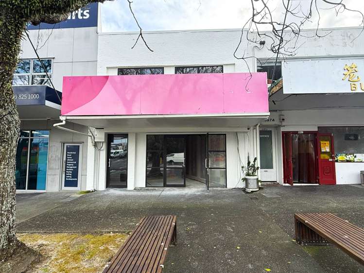 3099 Great North Road_0