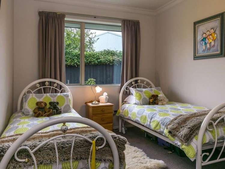 4 Brandon Mews Springlands_8