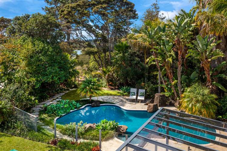 25 Kingfisher Grove Greenhithe_6