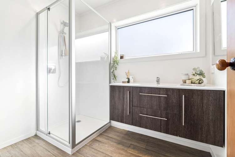 127A St Andrews Road Epsom_14