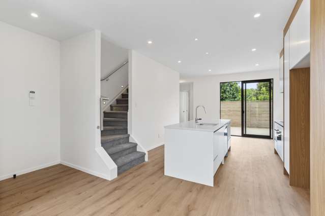 2/78 Panama Road Mount Wellington_3