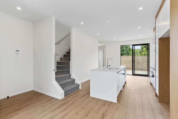 2/78 Panama Road Mount Wellington_3