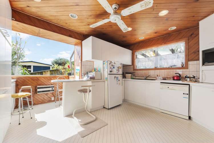 21 Terra Nova Street Glen Eden_3