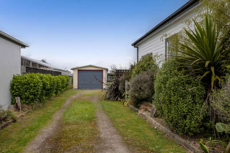 57 Fenton Street Stratford_16