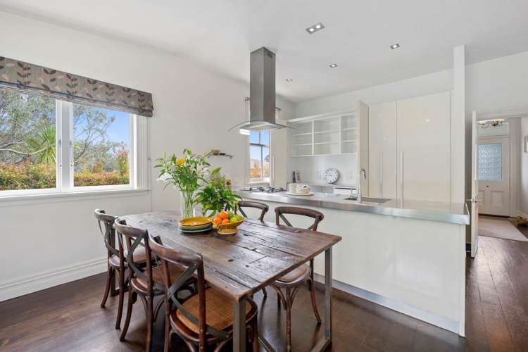 25 Patuone Avenue Devonport_13