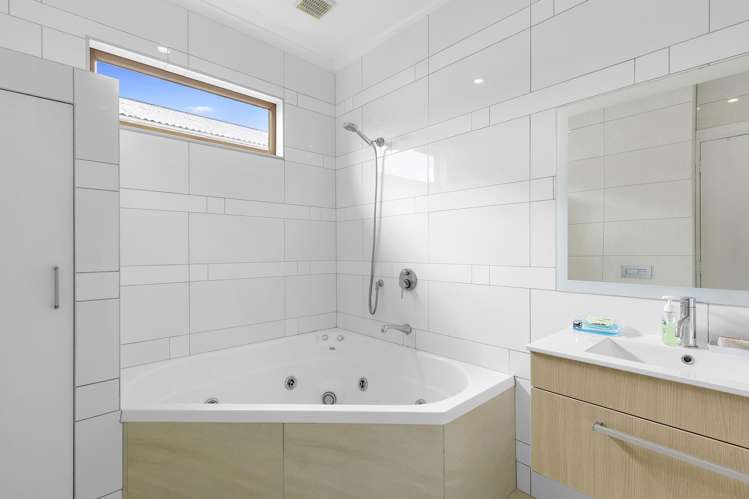 123 William Street Petone_18