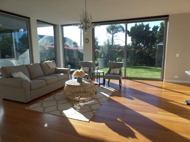 276 Lake Road Hauraki_2