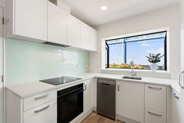 4/26 Inverness Road Browns Bay_4