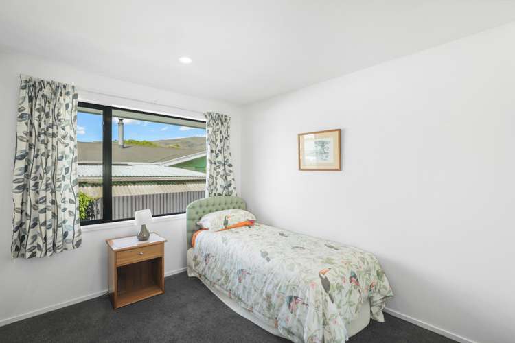 8 Laing Crescent Heathcote Valley_11