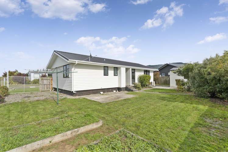 9 Mckerrow Place Featherston_15