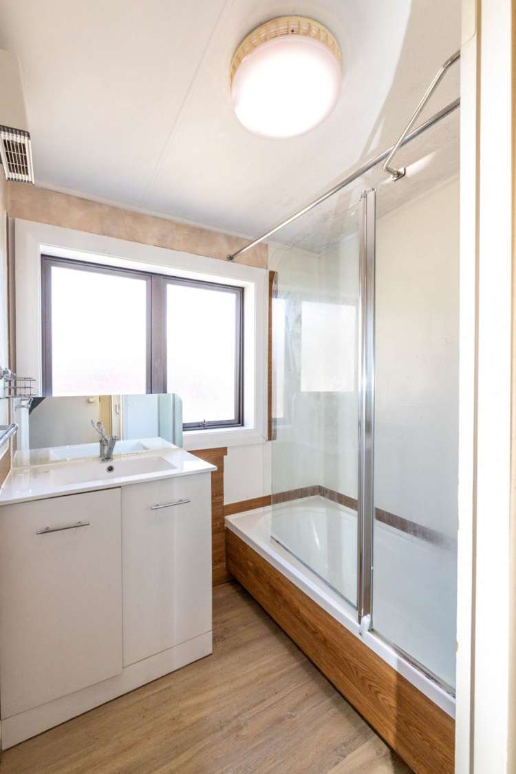 23 Gordon Road Mosgiel_16