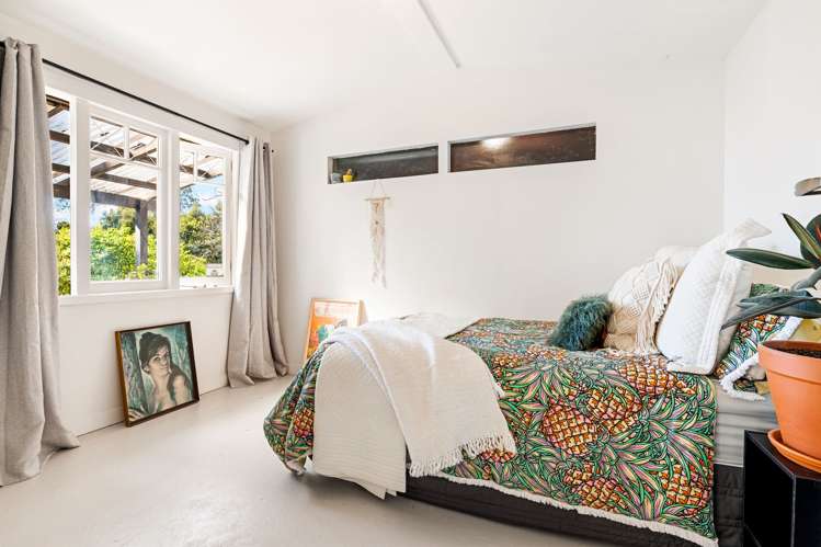 29 Kauri Point Road Laingholm_9